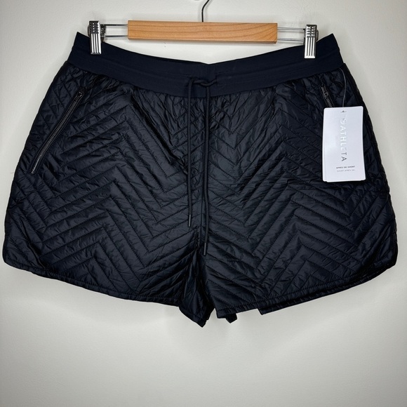 NWT Athleta Black Apres Ski Shorts Size 12 - Picture 3 of 7